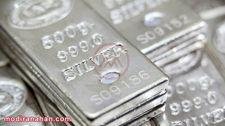 silver.jpg silver