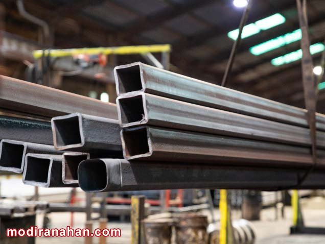 Heavy-Square-Tubing.jpg قوطی پروفیل های سنگین در حال حمل